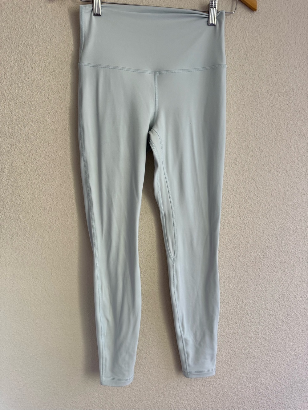 Lululemon Nulu Double Lined Leggings Size 6